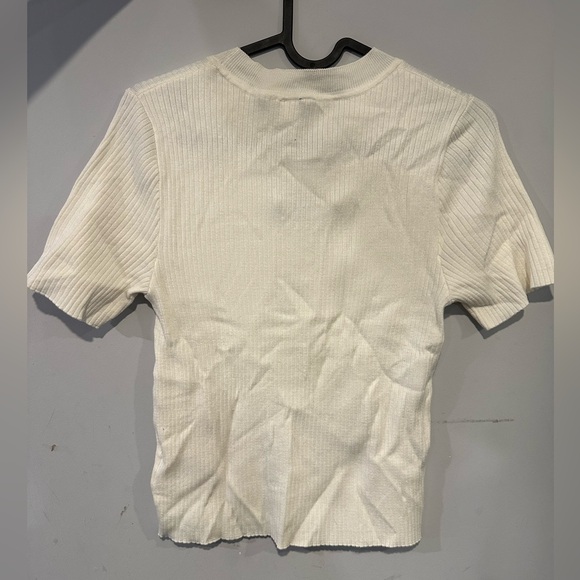 H&M white long top - mid sleeves - butterfly embroidered - Picture 3 of 3